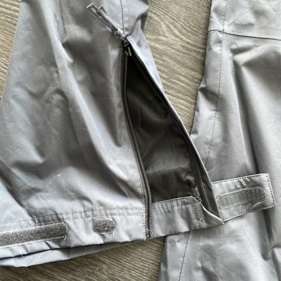 SzL Wetskins lined Women’s Grey Rain Pants EUC - Picture 7 of 10